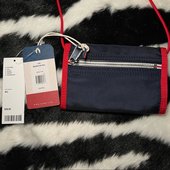 Tommy Jeans Logo Tape Wallet - Picture 3 of 5